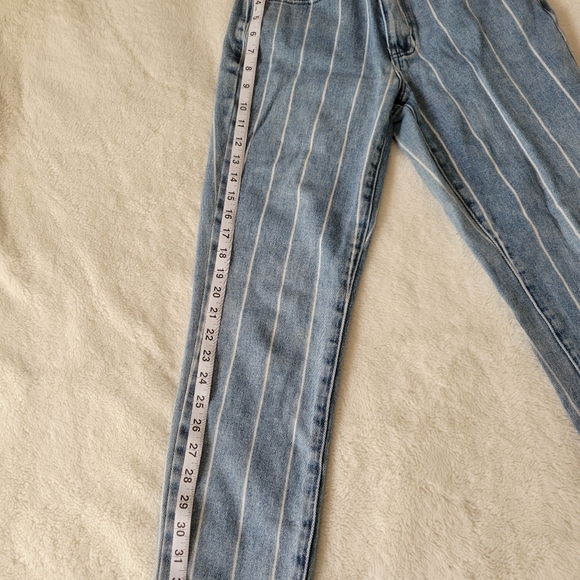Pacsun Striped Mom Jeans - Picture 5 of 6